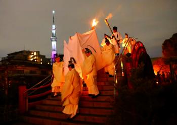 亀戸天神社