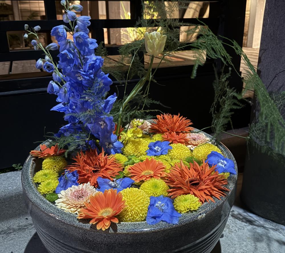 佃屋 直売所 深川花手水